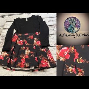 Long Sleeve Dress, small, GREAT FALL DRESS  AND COLORS! 🍁